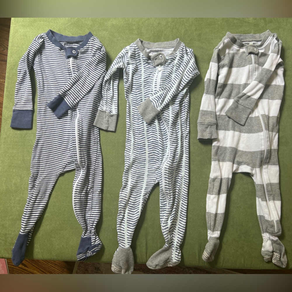 Set of 3 Burt’s Bees Baby Sleep & Play Pajama One-Piece zip from romper